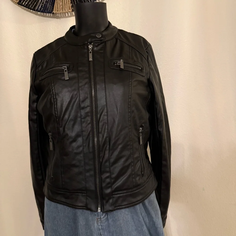 Jou Jou Women's Black Leather Moto Jacket